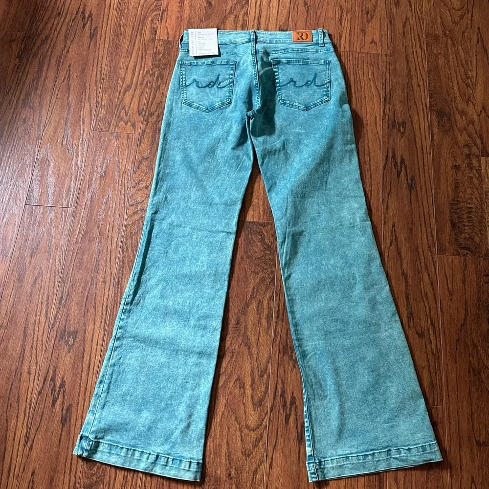 Green Flare Wide Leg Jeans with Decorative Detailing